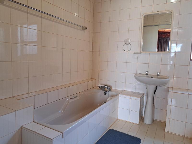 3 Bedroom Property for Sale in Kareedouw Eastern Cape